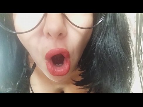 ❤️ ハニー、義理の母が今日は学校に行かせてくれないの...。って、そんなことあるわけないだろ...。 ❤ 自家製ポルノ ❌️❤